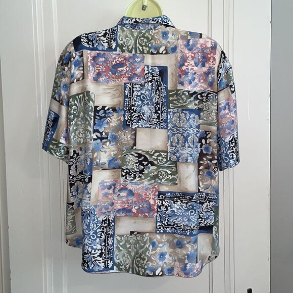 Vtg 80s/90s multi patterned multi colored short sleeve button down shirt - Picture 6 of 6